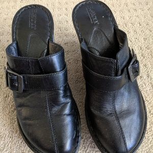 Born Women's Clogs